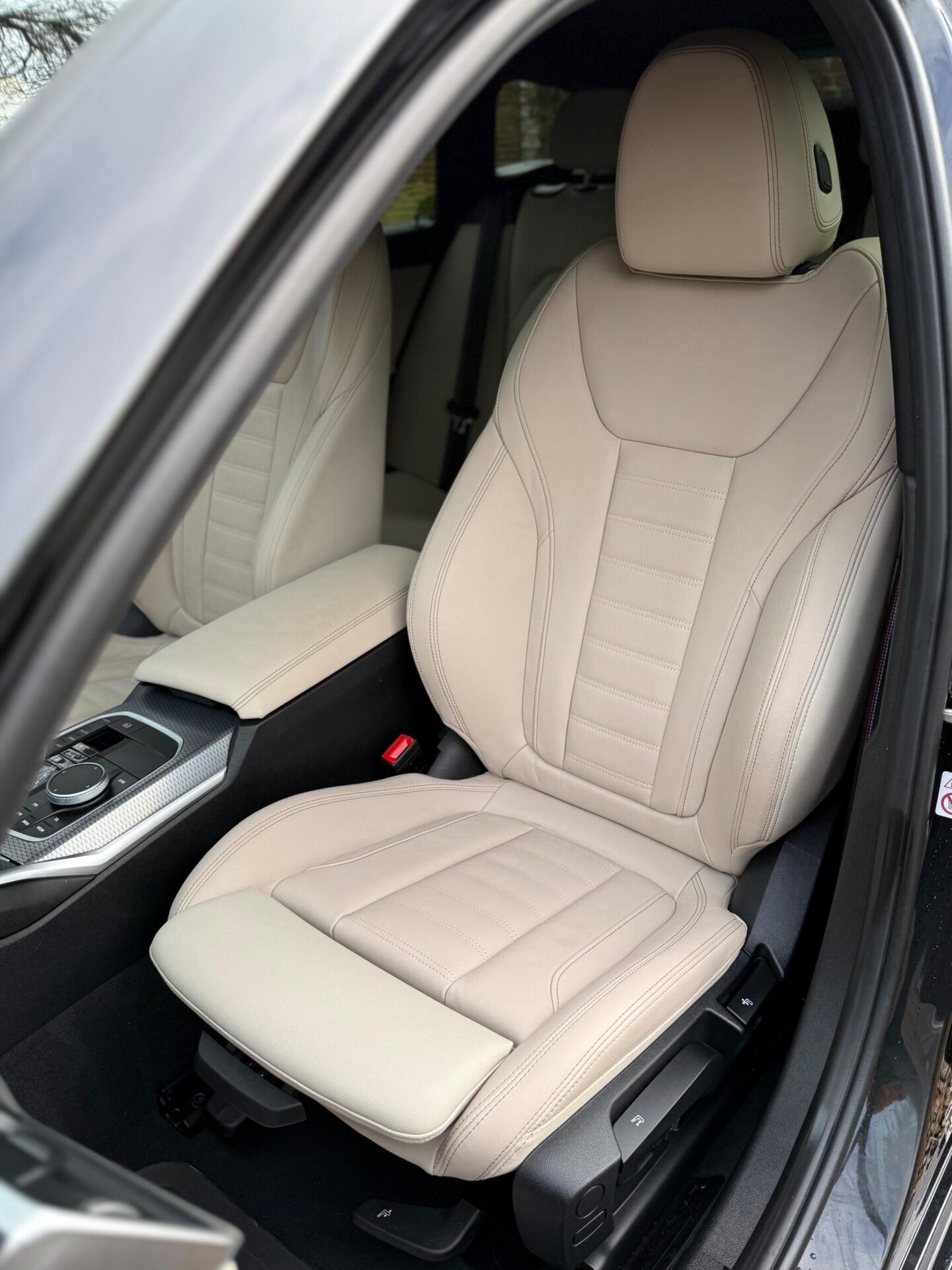 Used BMW 3 Series 2023 for sale - 77516008: Photo 47