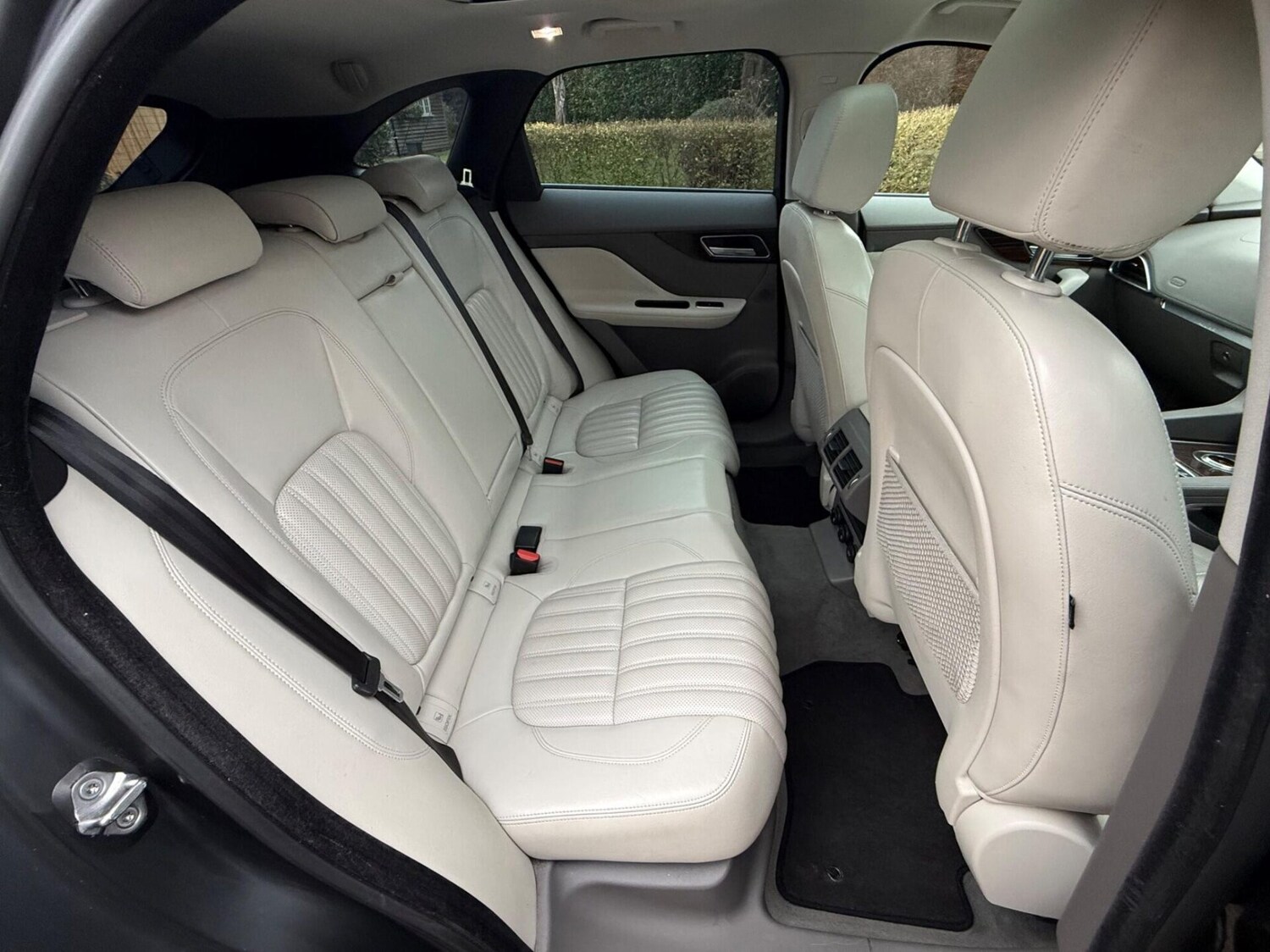 Used Jaguar F-Pace 2017 for sale - 77516014: Photo 24