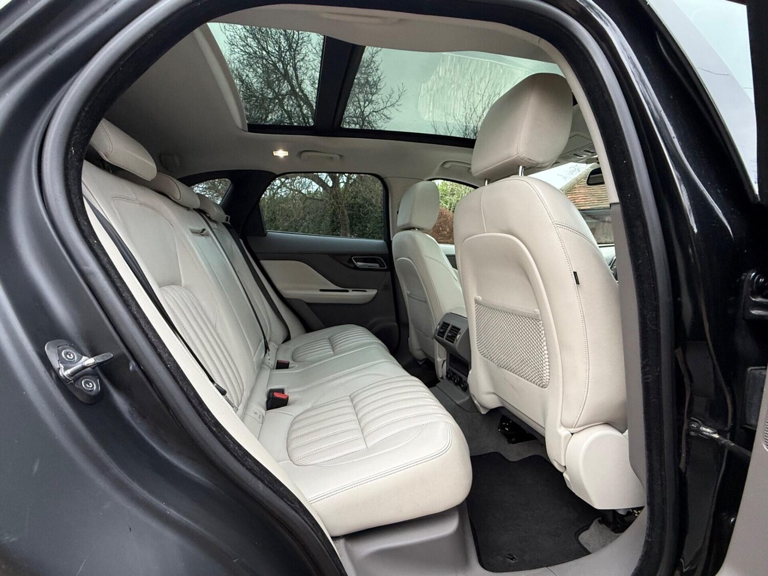 Used Jaguar F-Pace 2017 for sale - 77516014: Photo 25