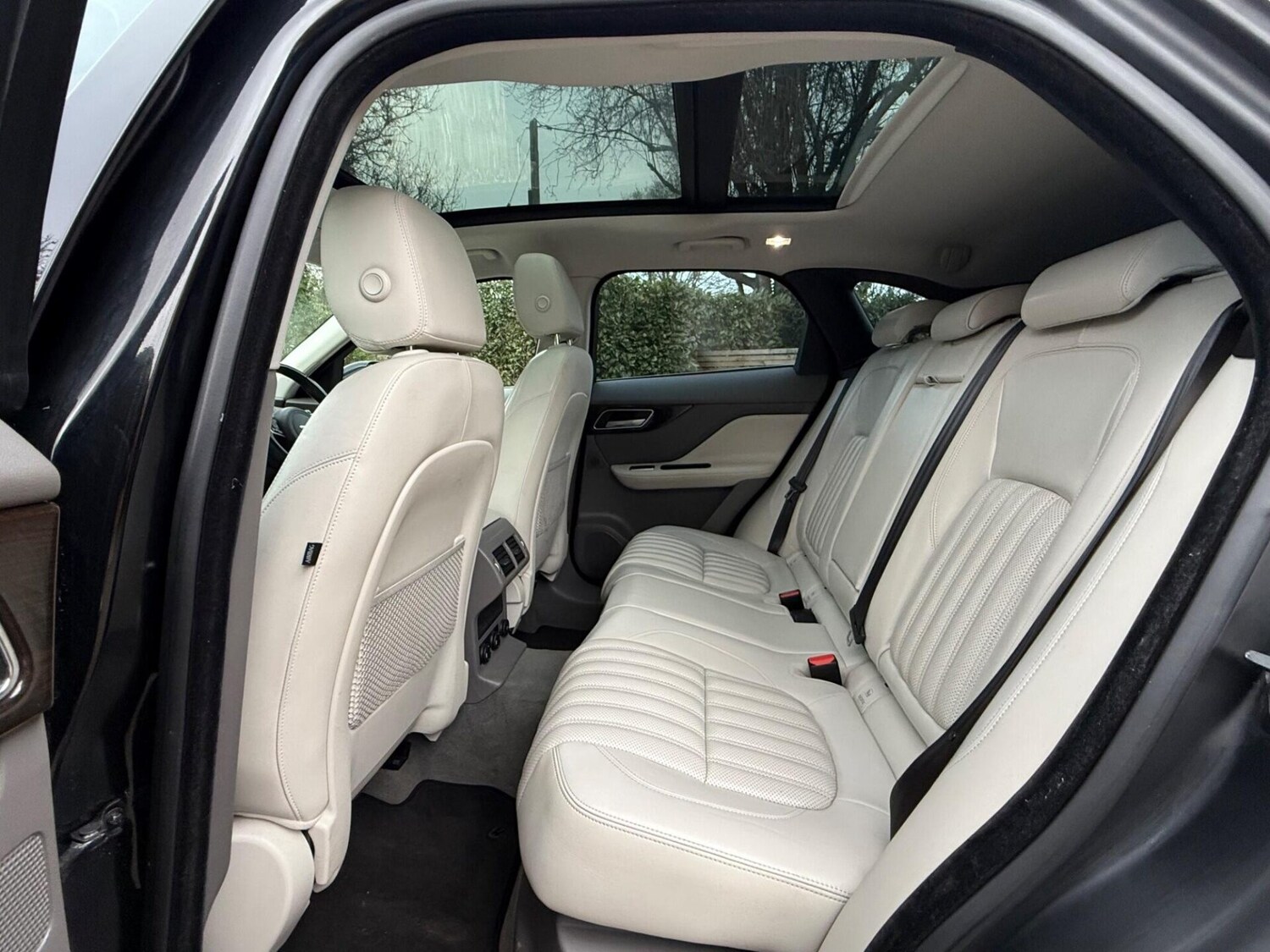 Used Jaguar F-Pace 2017 for sale - 77516014: Photo 27