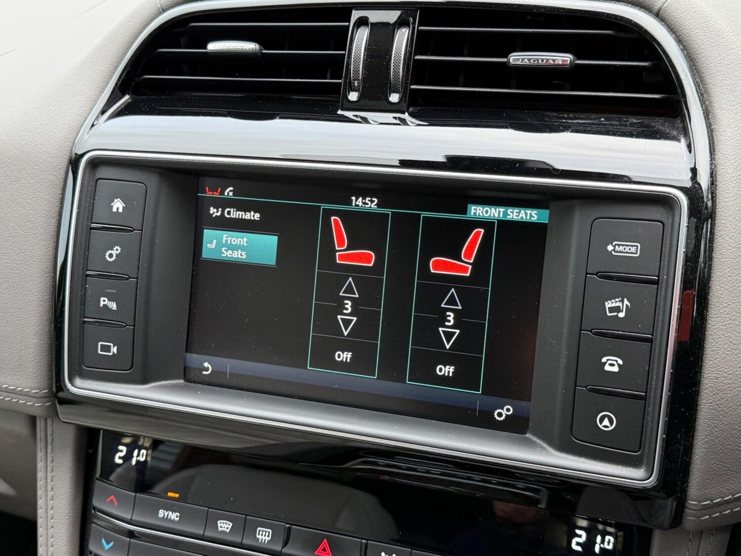 Used Jaguar F-Pace 2017 for sale - 77516014: Photo 42