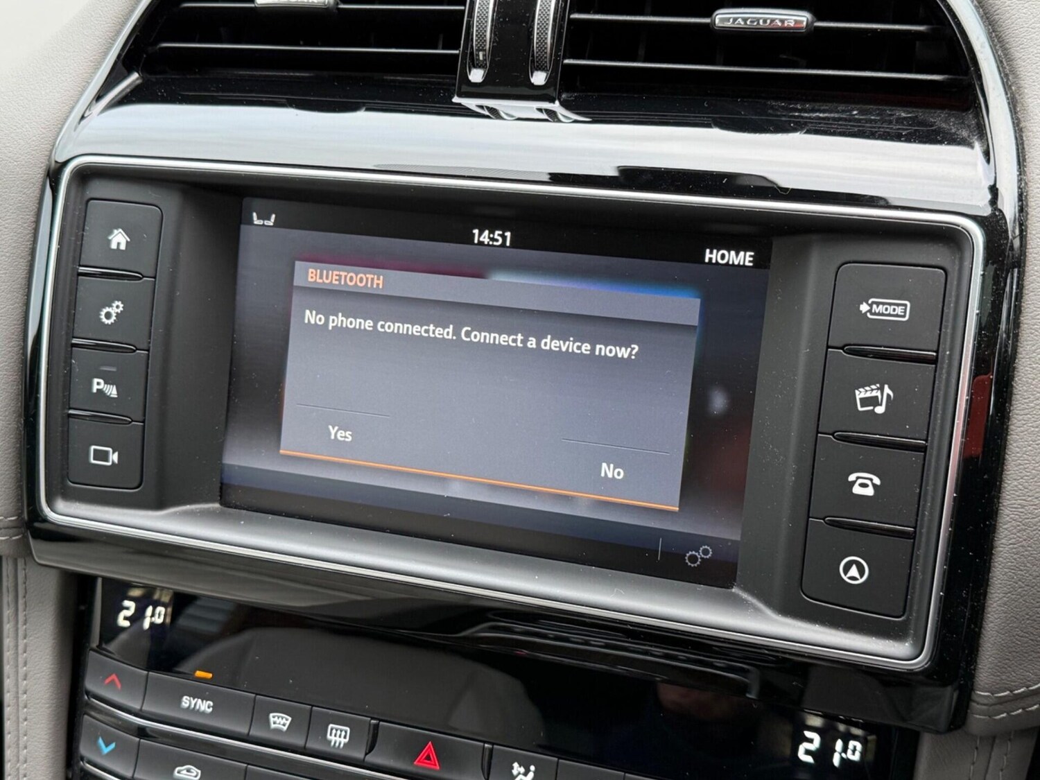 Used Jaguar F-Pace 2017 for sale - 77516014: Photo 43