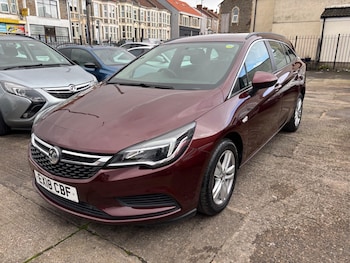Used Vauxhall Astra 2018 for sale - 77550445: Photo