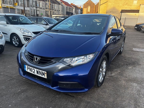 Used Honda Civic 2012 for sale - 74573845: Photo 10