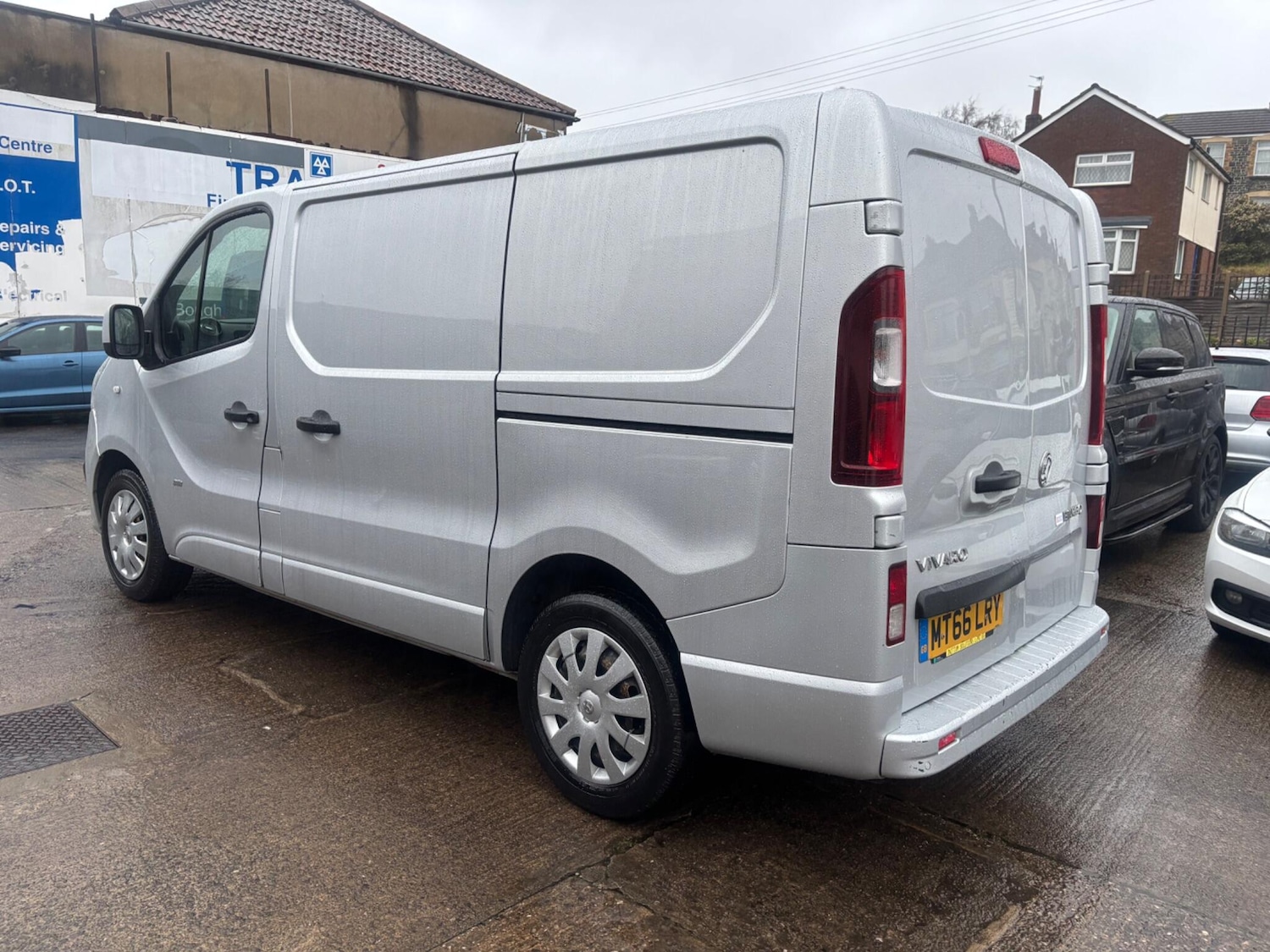 Used Vauxhall Vivaro for sale - 77279999: Photo 10