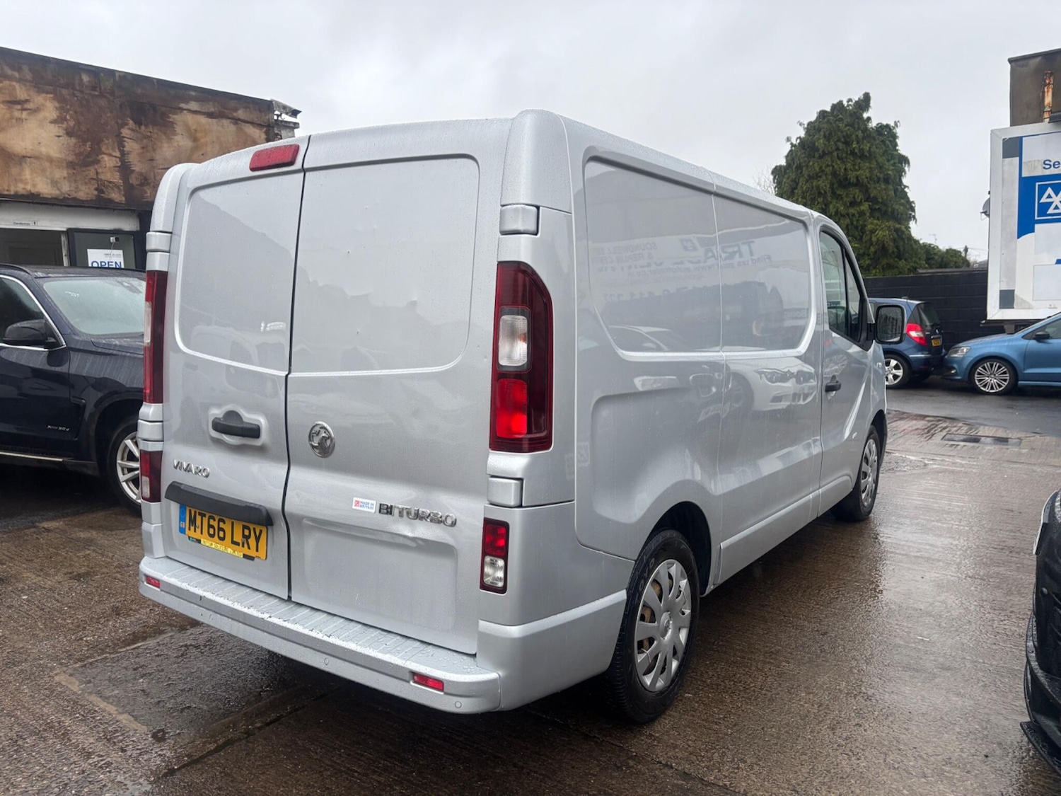 Used Vauxhall Vivaro for sale - 77279999: Photo 14