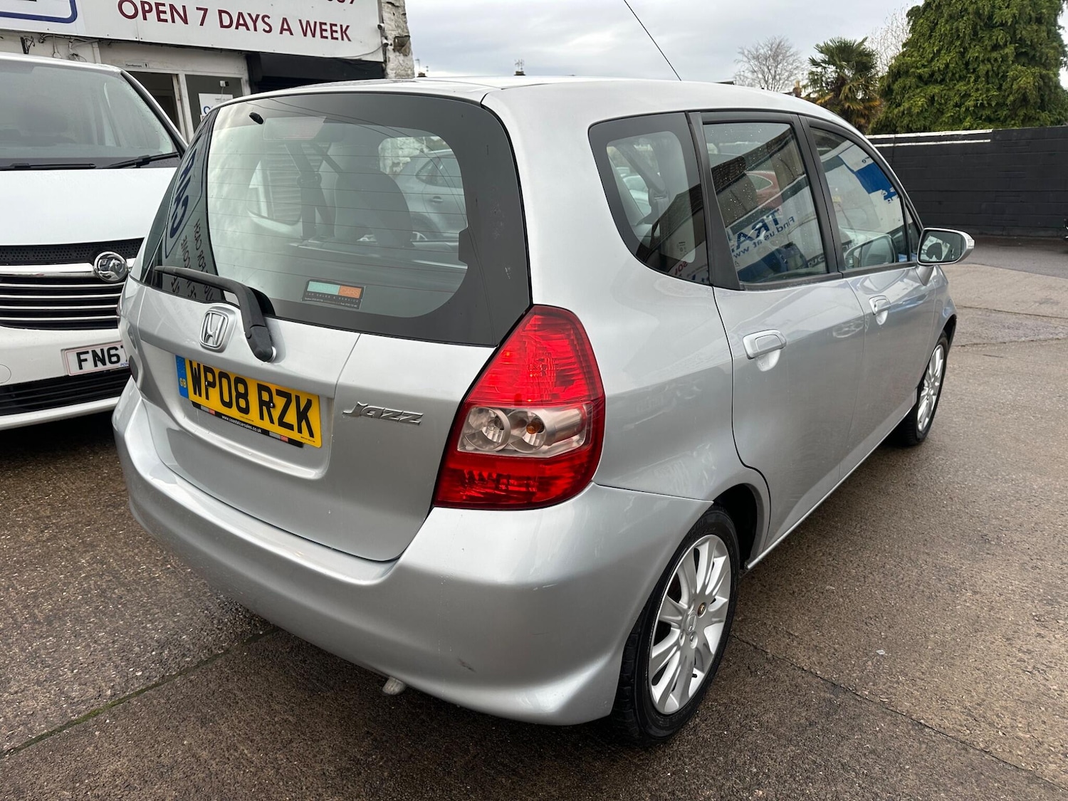 Used Honda Jazz 2008 for sale - 76922150: Photo 16