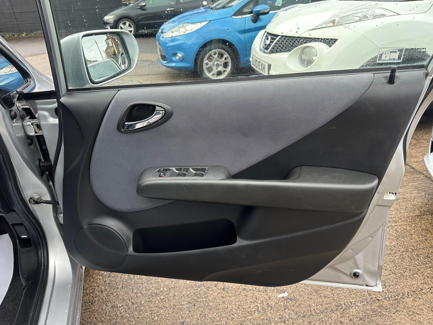 Used Honda Jazz 2008 for sale - 76922150: Photo 21