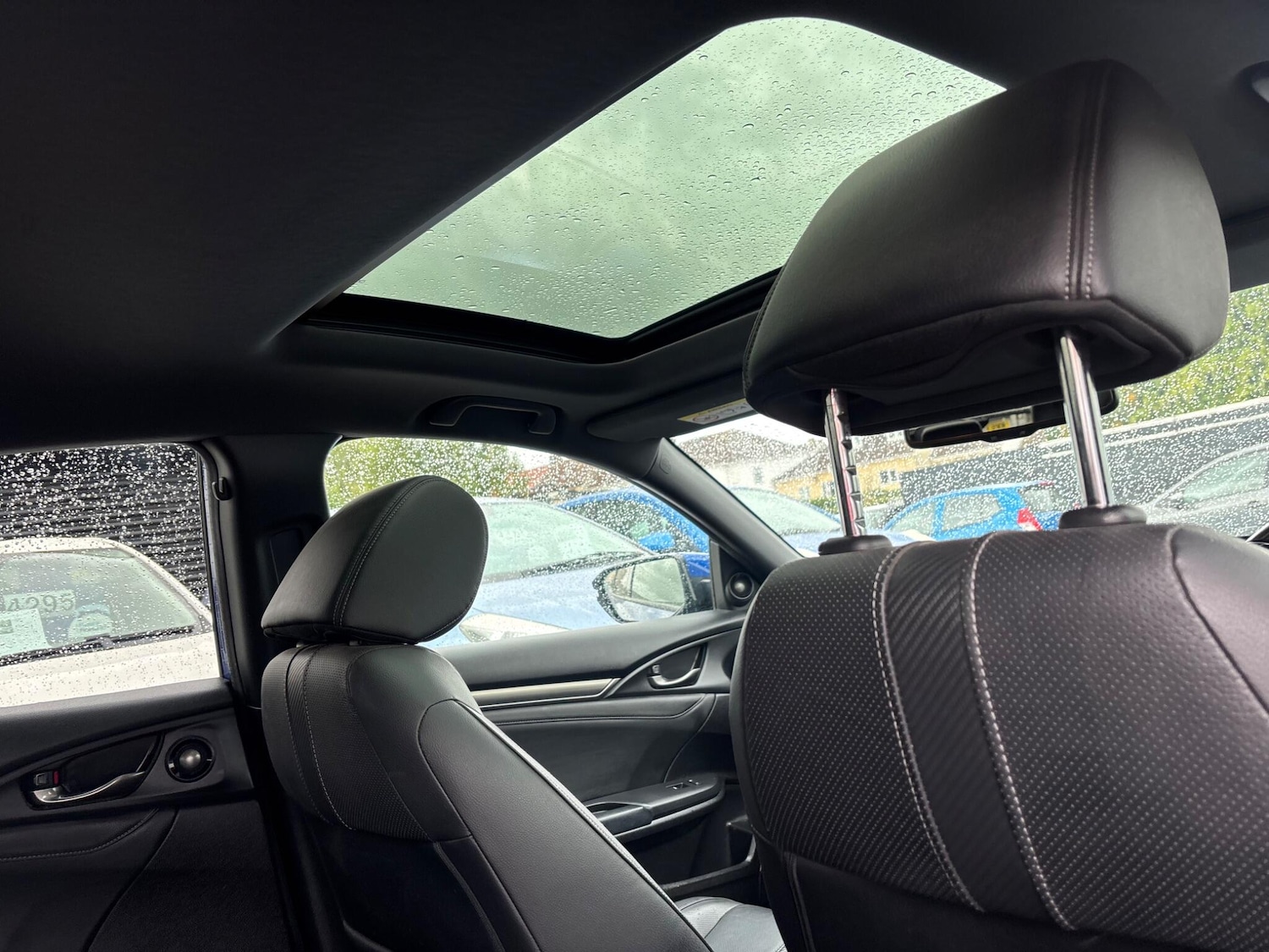 Used Honda Civic 2017 for sale - 76977403: Photo 28