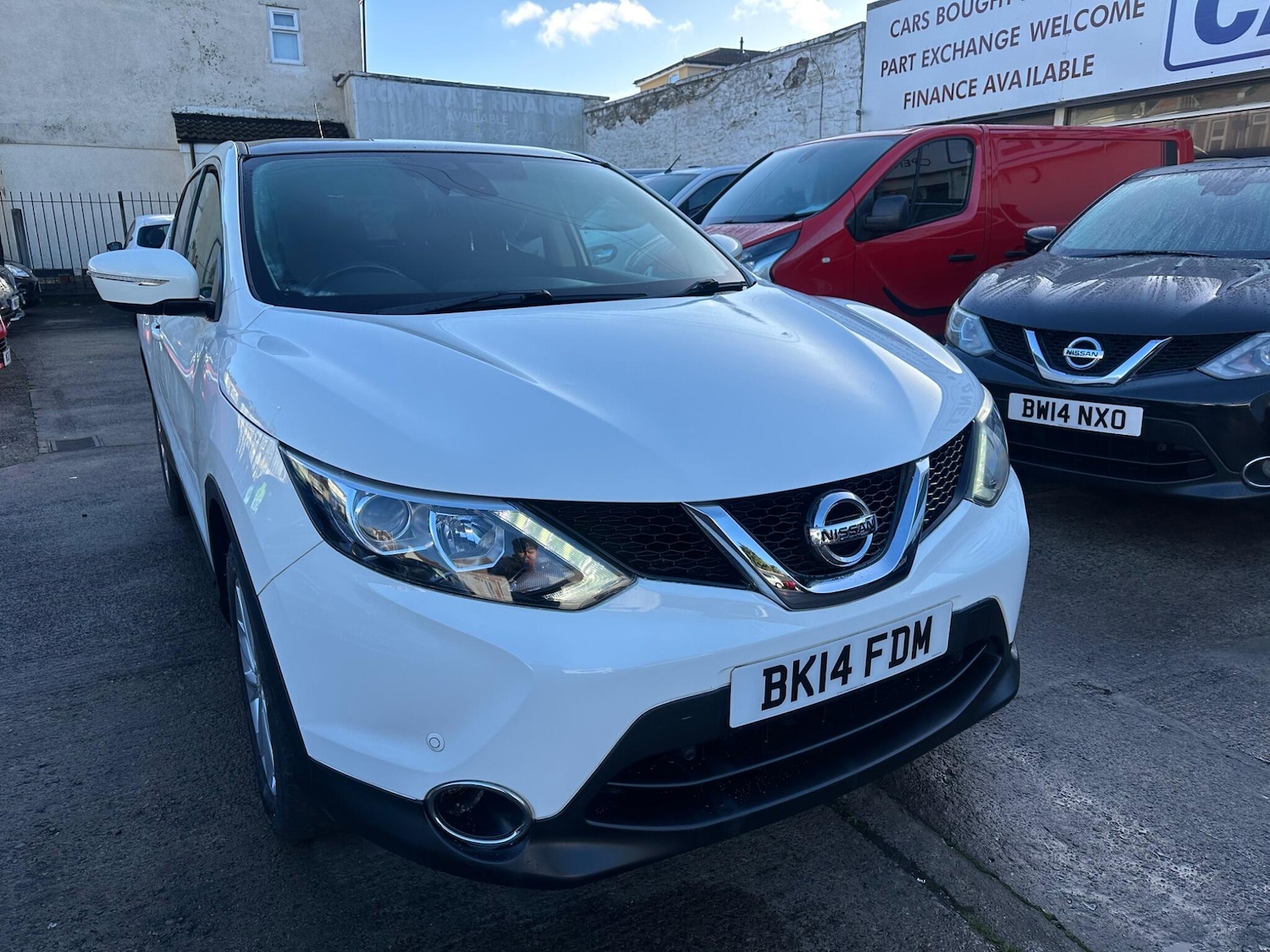 Used Nissan Qashqai 2014 for sale - 76671562: Photo 2