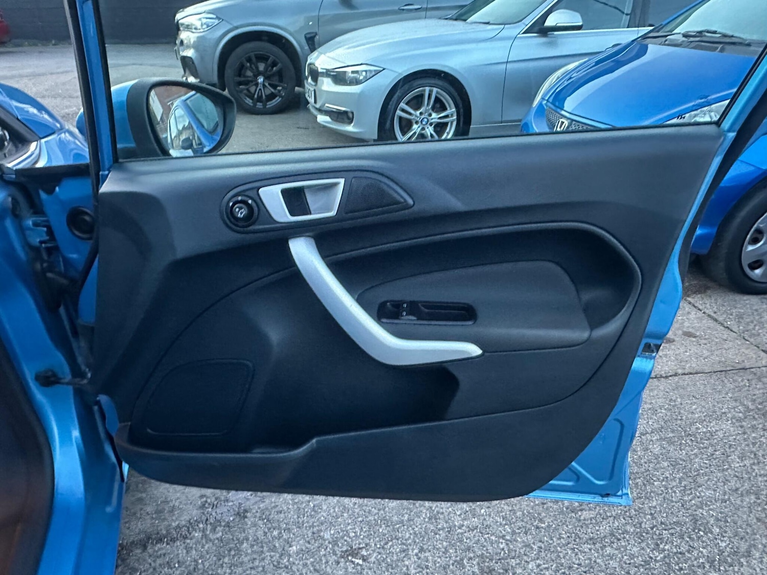 Used Ford Fiesta 2012 for sale - 76759688: Photo 20