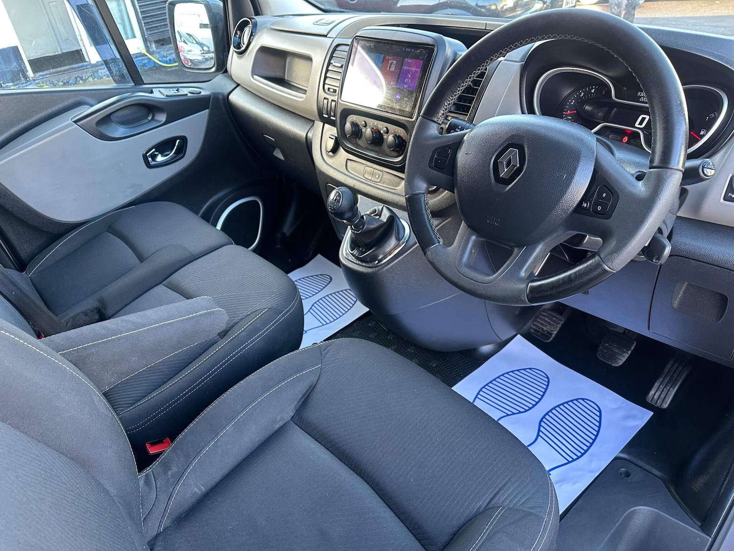 Used Renault Trafic 2017 for sale - 76926058: Photo 23