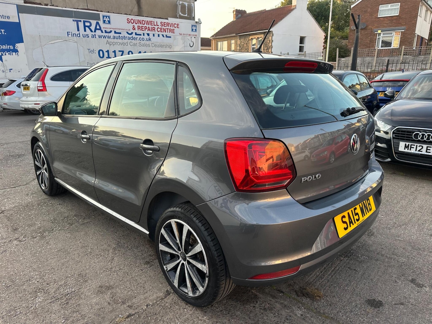 Used Volkswagen Polo 2015 for sale - 76922158: Photo 11