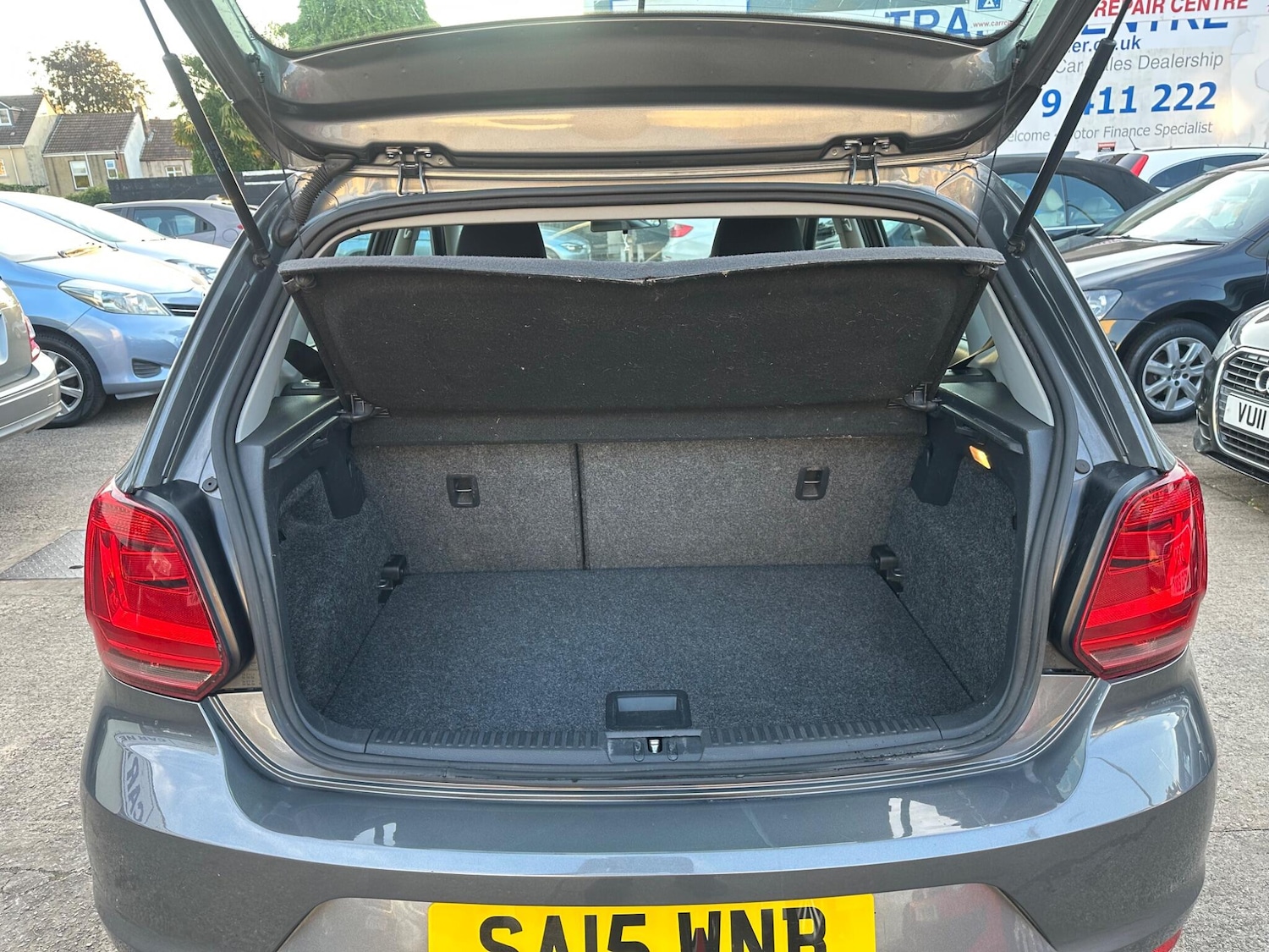 Used Volkswagen Polo 2015 for sale - 76922158: Photo 17