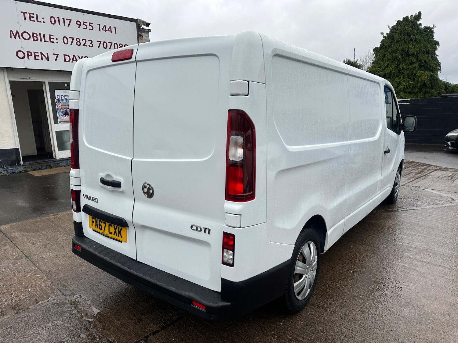 Used Vauxhall Vivaro 2017 for sale - 76922154: Photo 16