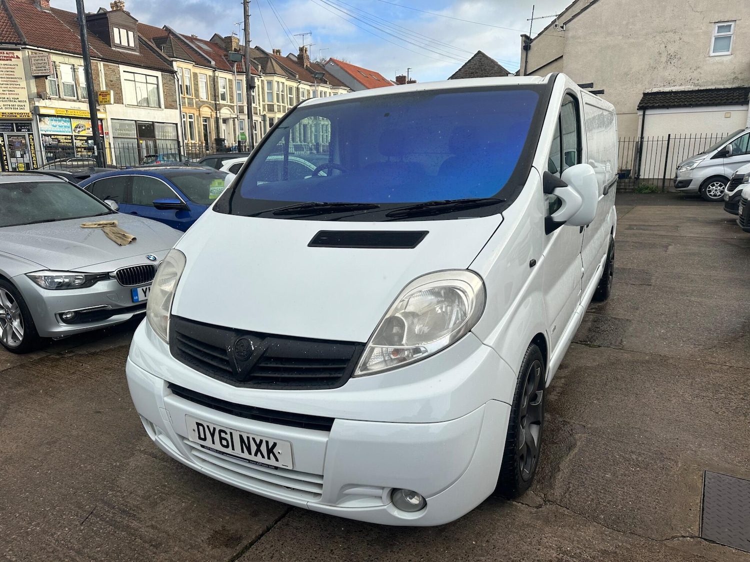 Used Vauxhall Vivaro 2011 for sale - 76922153: Photo 6
