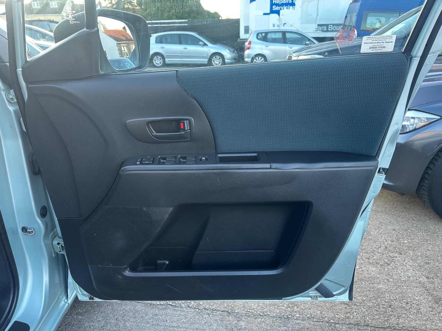 Used Mazda Mazda5 2007 for sale - 77054057: Photo 19