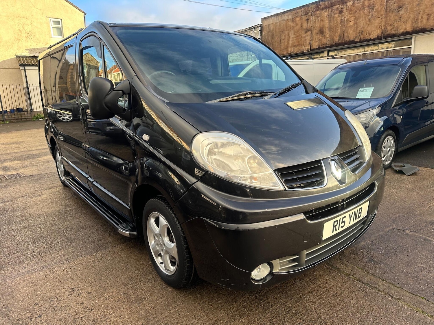 Used Renault Trafic for sale - 77175495: Photo 2