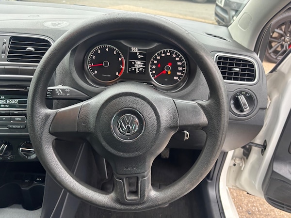 Used Volkswagen Polo 2013 for sale - 76251370: Photo 24
