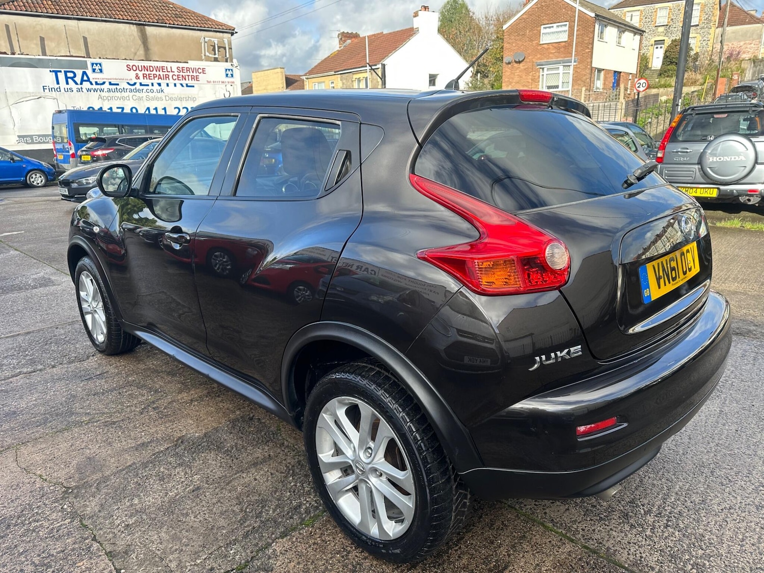 Used Nissan Juke 2011 for sale - 77084344: Photo 10