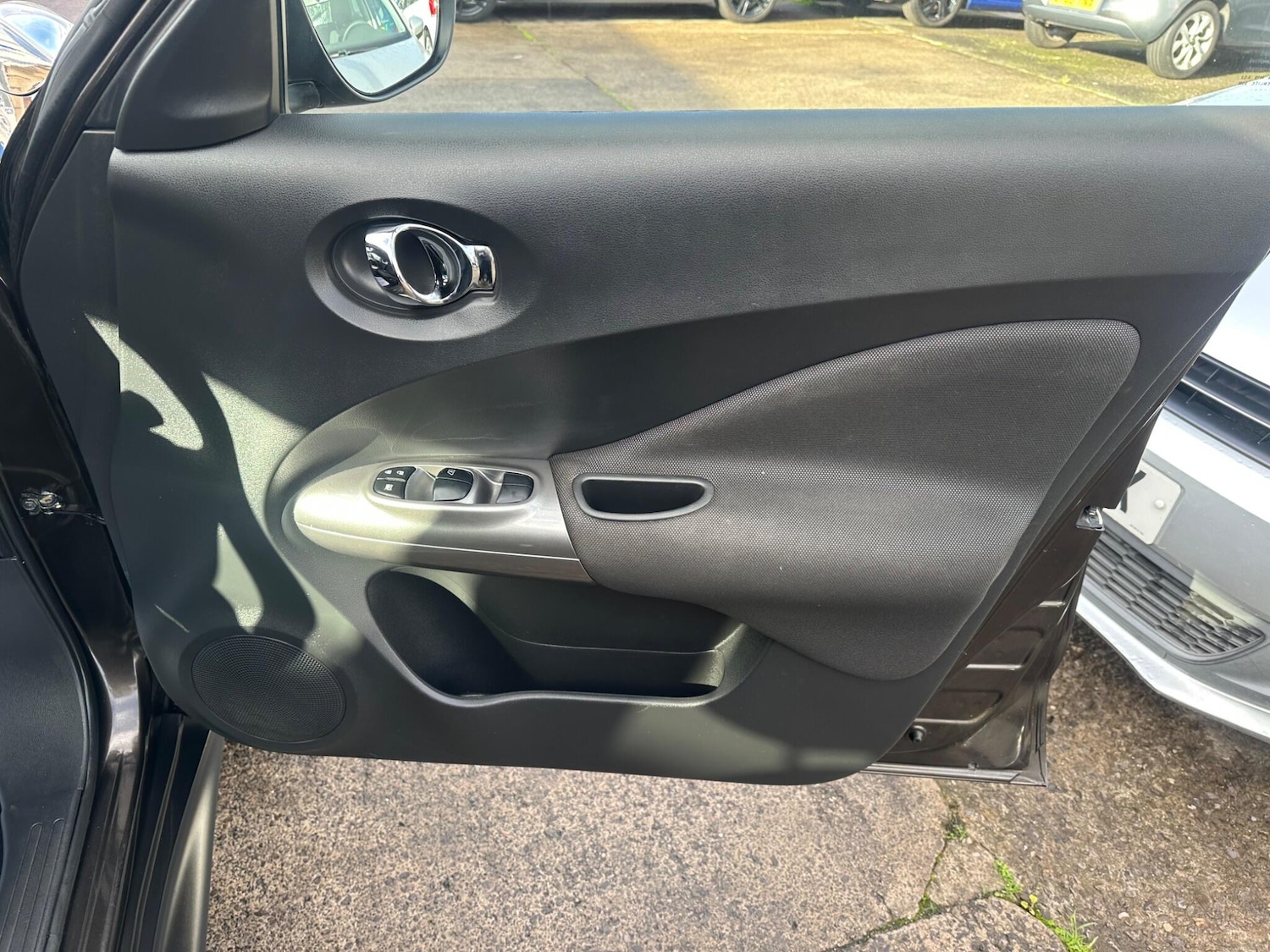 Used Nissan Juke 2011 for sale - 77084344: Photo 17