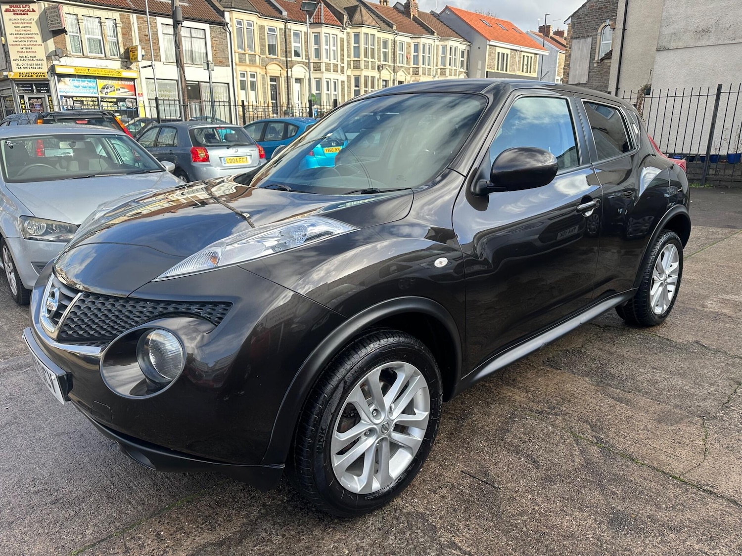 Used Nissan Juke 2011 for sale - 77084344: Photo 6