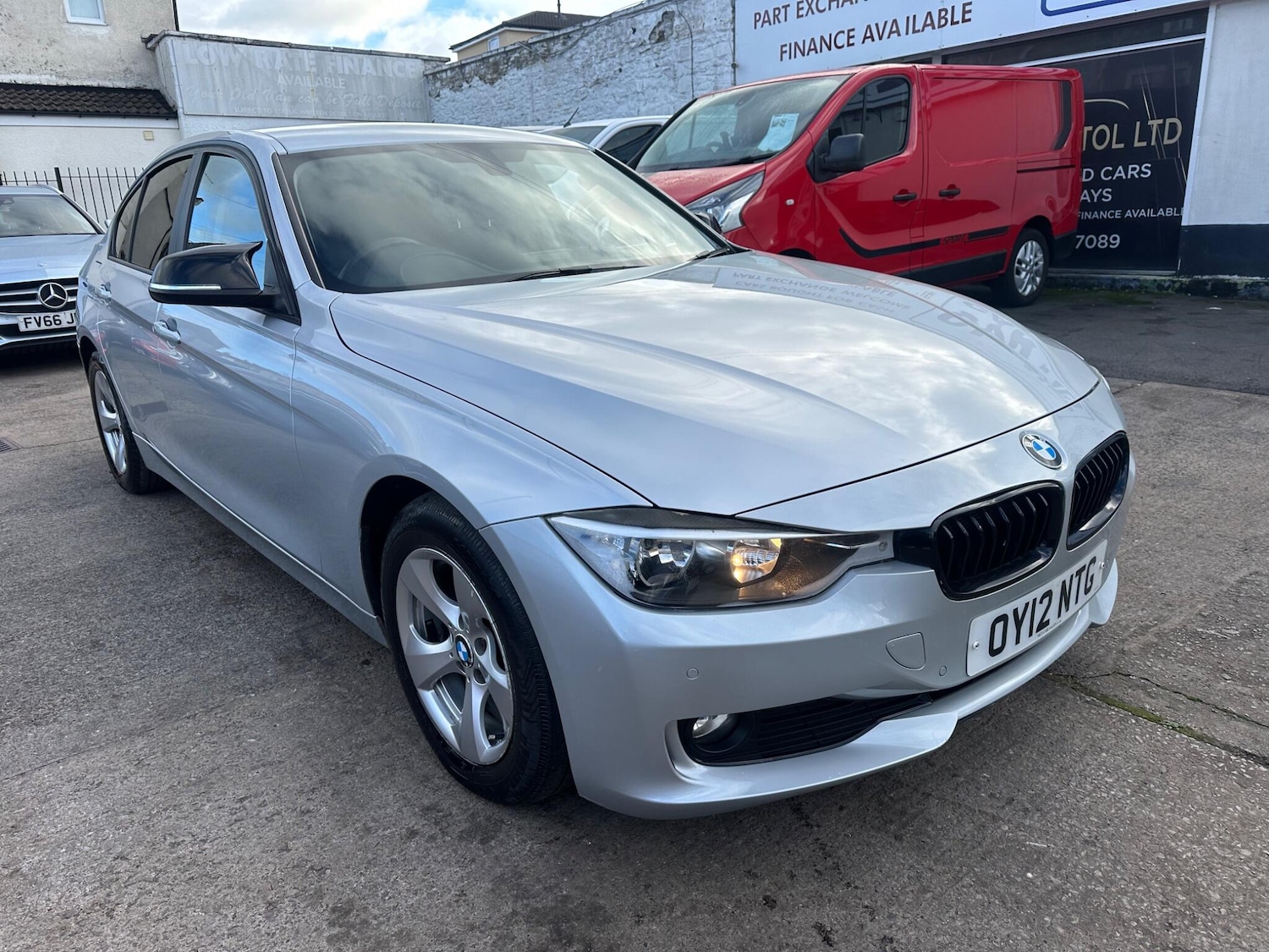 Used BMW 3 Series 2012 for sale - 76646077: Photo 2