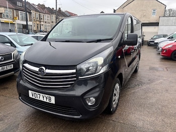 Used Vauxhall Vivaro 2017 for sale - 77358468: Photo