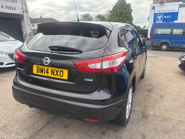 Used Nissan Qashqai 2014 for sale - 76294499: Photo 15