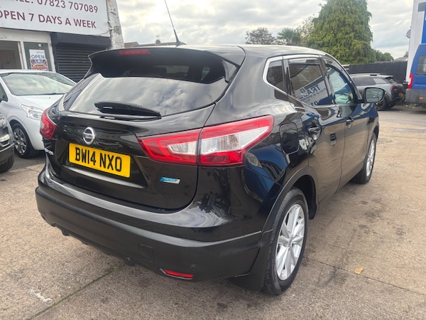 Used Nissan Qashqai 2014 for sale - 76294499: Photo 16