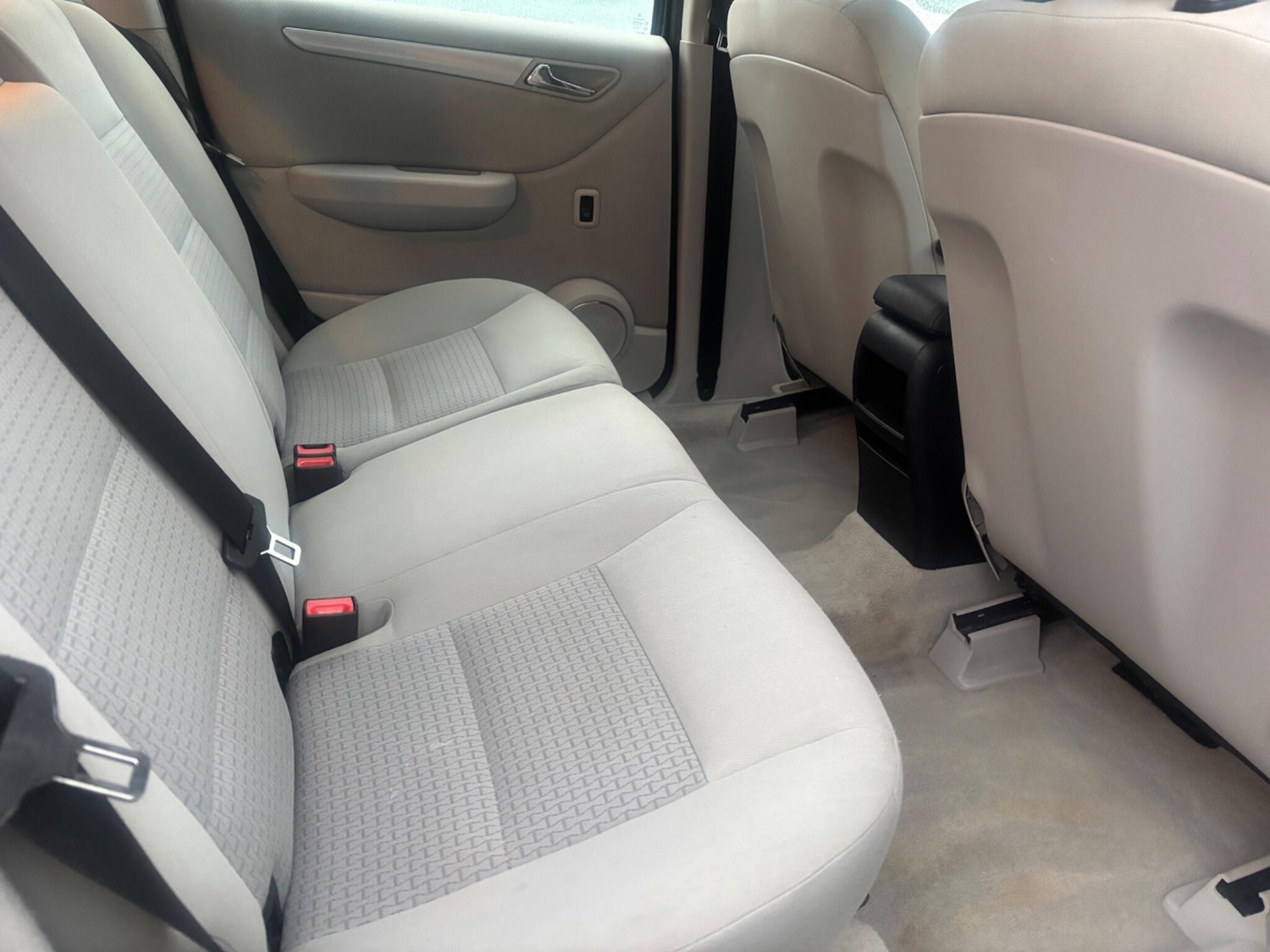 Used Mercedes-Benz B Class 2011 for sale - 76990834: Photo 22