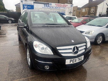 Used Mercedes-Benz B Class 2011 for sale - 76990834: Photo
