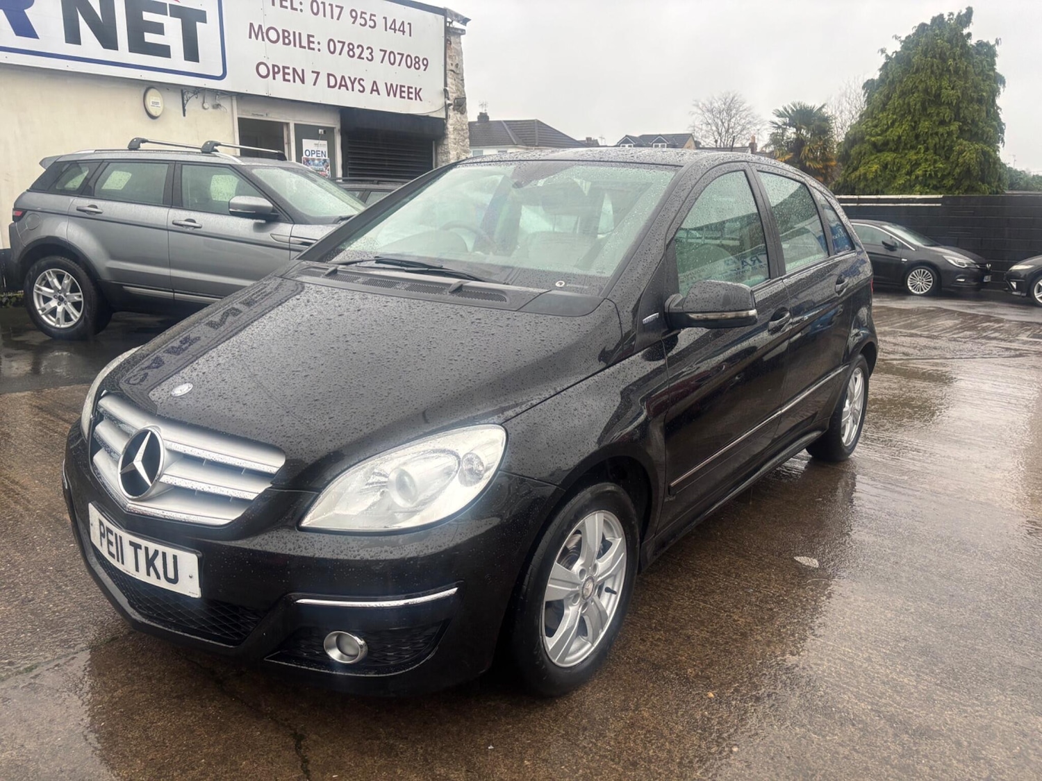 Used Mercedes-Benz B Class 2011 for sale - 76990834: Photo 5