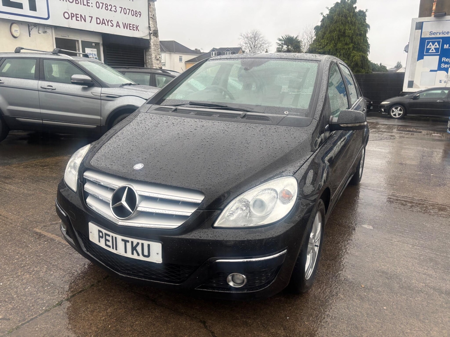 Used Mercedes-Benz B Class 2011 for sale - 76990834: Photo 8