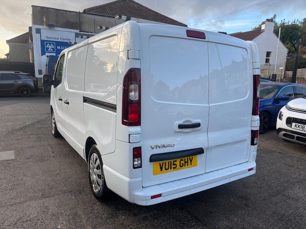 Used Vauxhall Vivaro 2015 for sale - 76136062: Photo 15