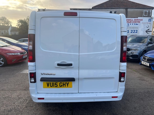 Used Vauxhall Vivaro 2015 for sale - 76136062: Photo 17