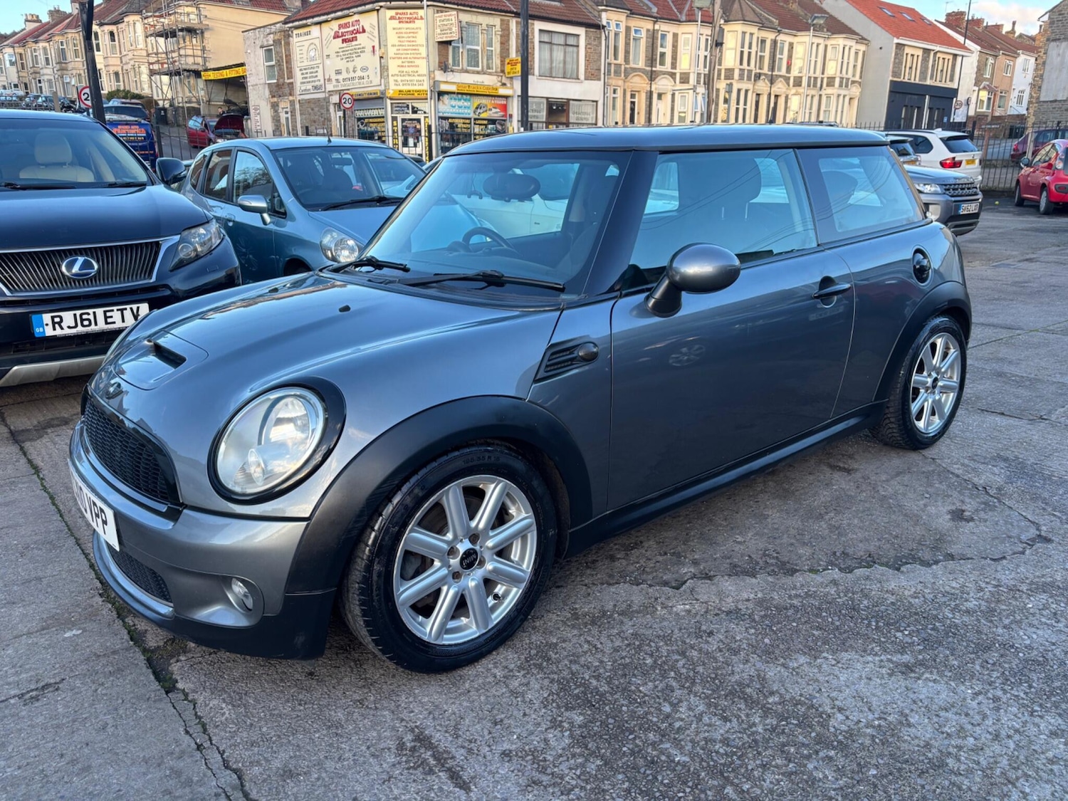 Used MINI Hatch 2010 for sale - 77454738: Photo 5