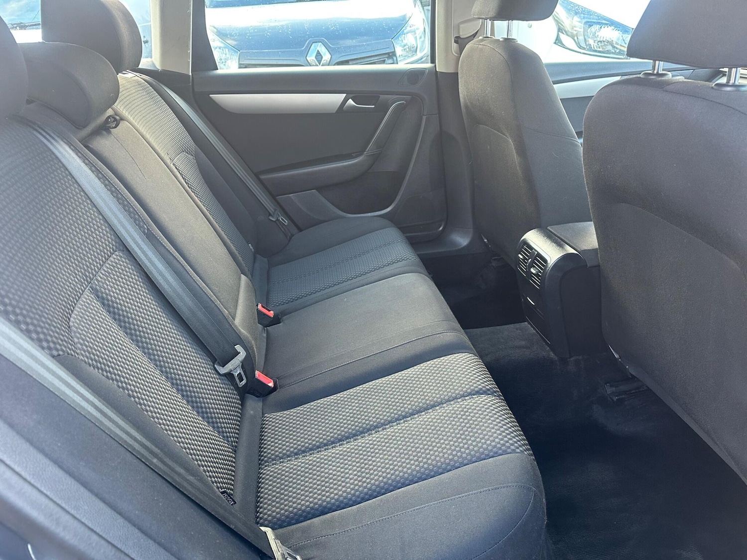 Used Volkswagen Passat 2014 for sale - 76743337: Photo 22