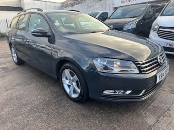 Used Volkswagen Passat 2014 for sale - 76743337: Photo