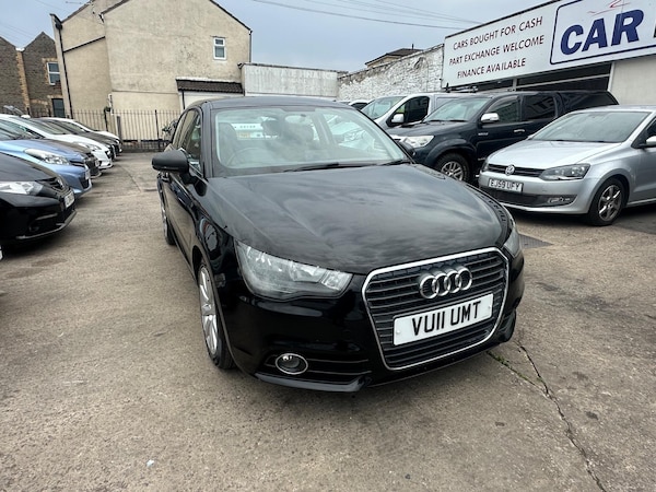 Used Audi A1 2011 for sale - 76166753: Photo 2
