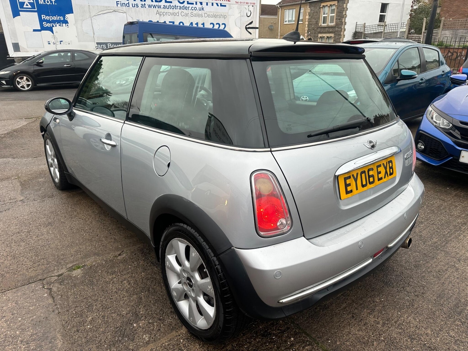 Used MINI Hatch 2006 for sale - 76728350: Photo 11