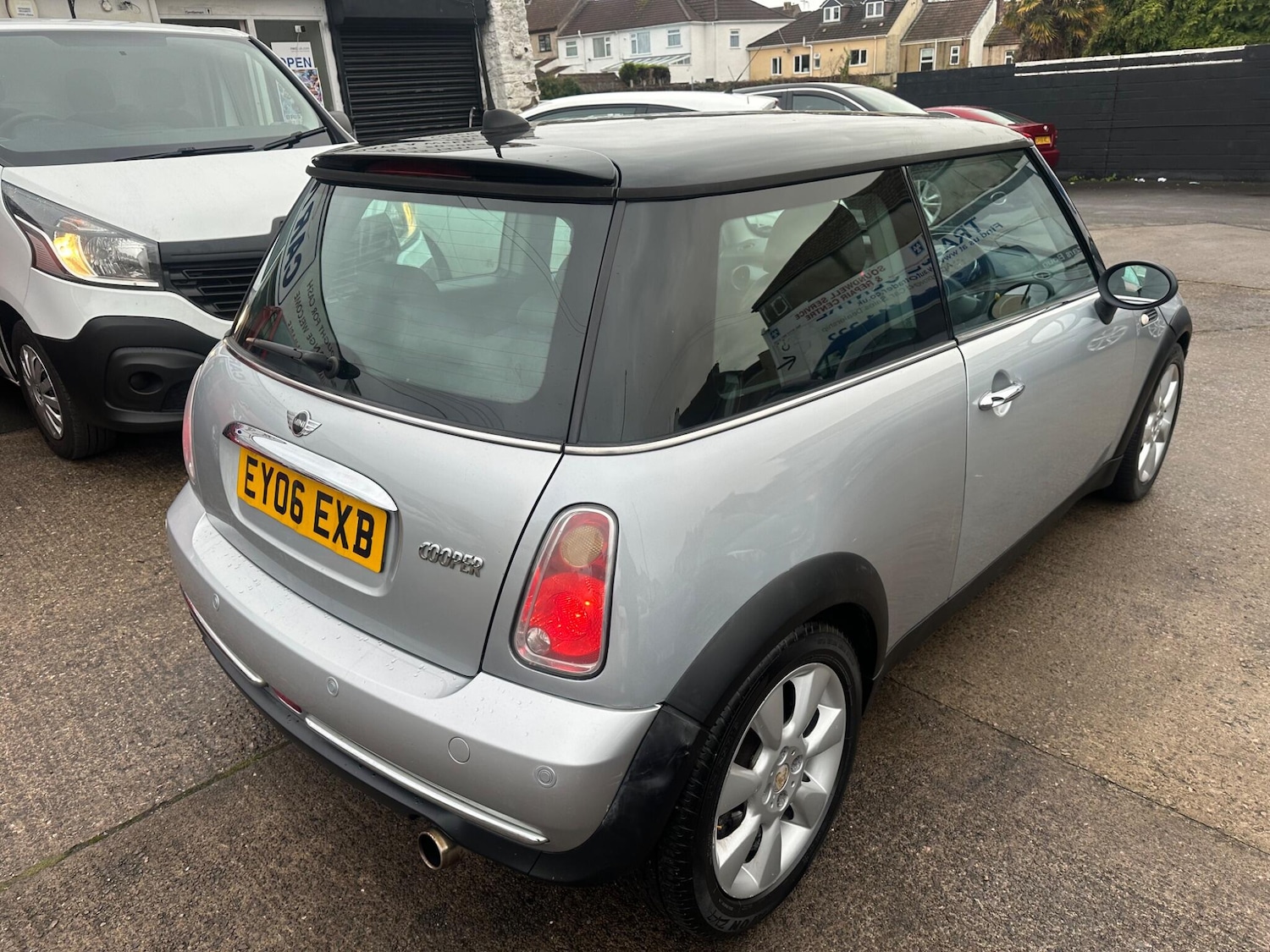 Used MINI Hatch 2006 for sale - 76728350: Photo 16