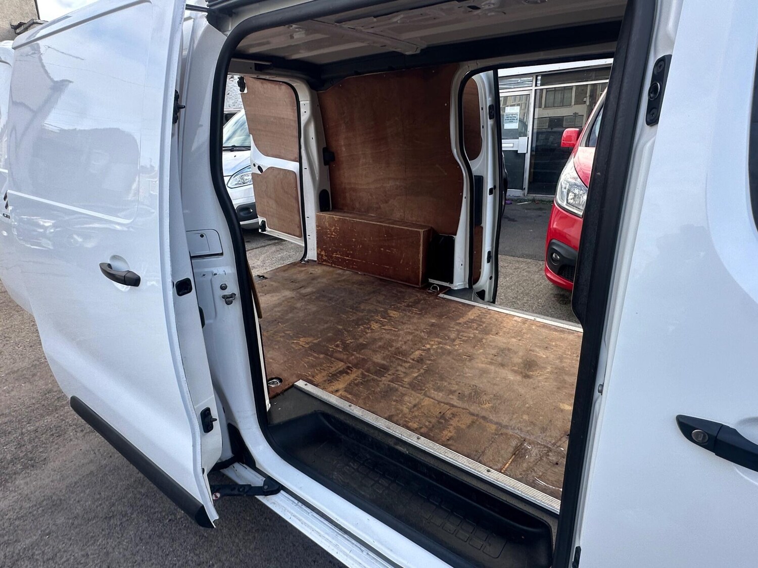 Used Citroen Dispatch 2018 for sale - 76607704: Photo 23