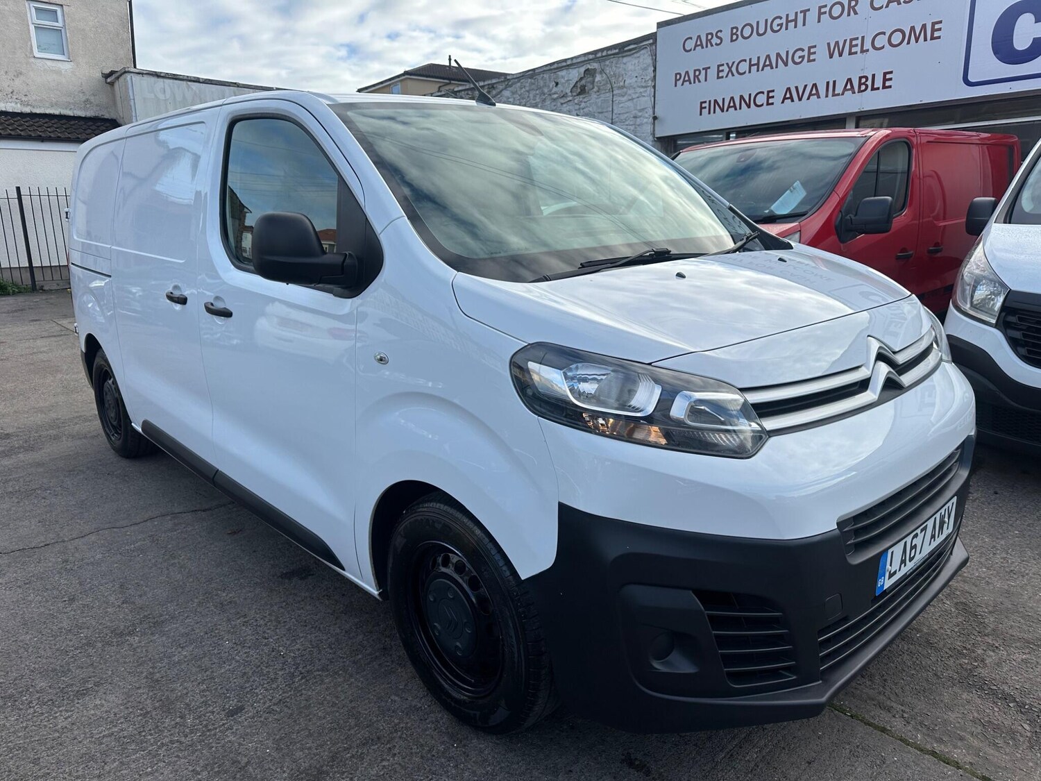 Used Citroen Dispatch 2018 for sale - 76607704: Photo 3
