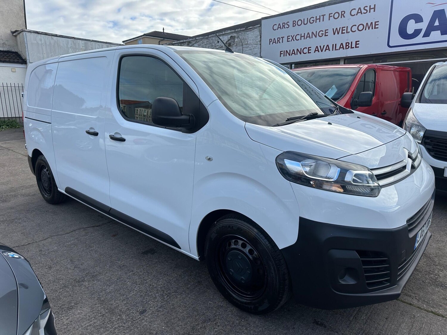 Used Citroen Dispatch 2018 for sale - 76607704: Photo 4
