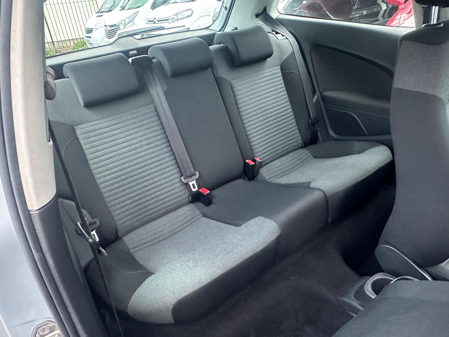 Used Volkswagen Polo 2010 for sale - 77029901: Photo 22