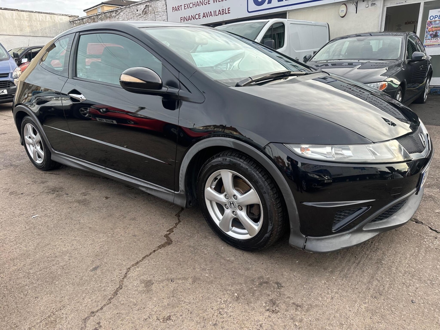 Used Honda Civic 2009 for sale - 76499710: Photo 4