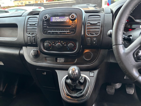 Used Vauxhall Vivaro 2016 for sale - 76326765: Photo 21