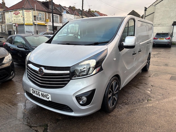 Used Vauxhall Vivaro 2016 for sale - 76326765: Photo 5