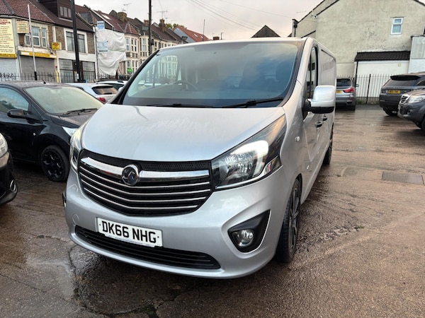 Used Vauxhall Vivaro 2016 for sale - 76326765: Photo 8